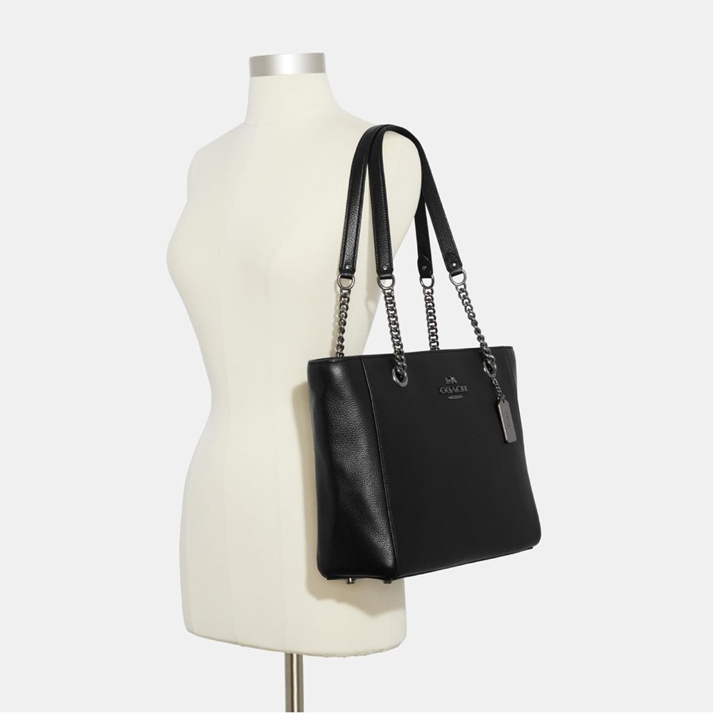 Cammie chain tote. Coach